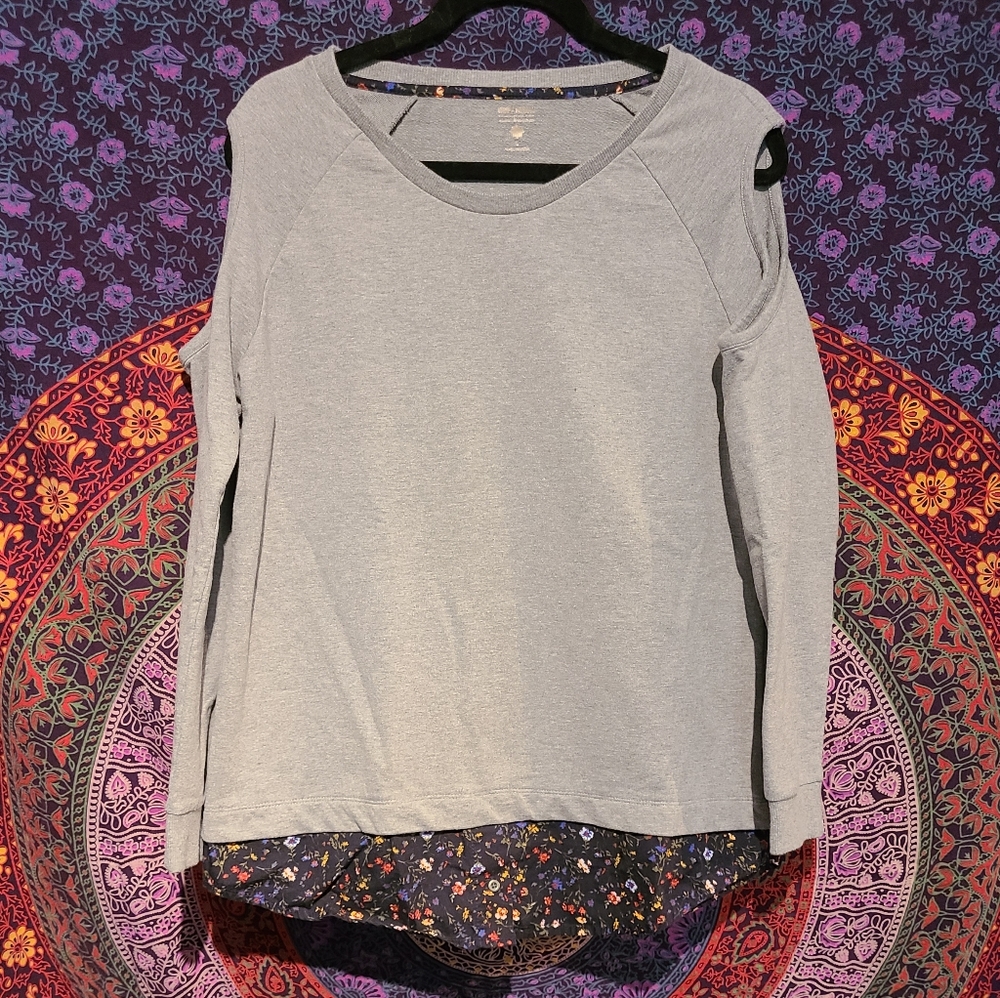 Ruff Hewn Shoulder Skin Sweater with layer look
